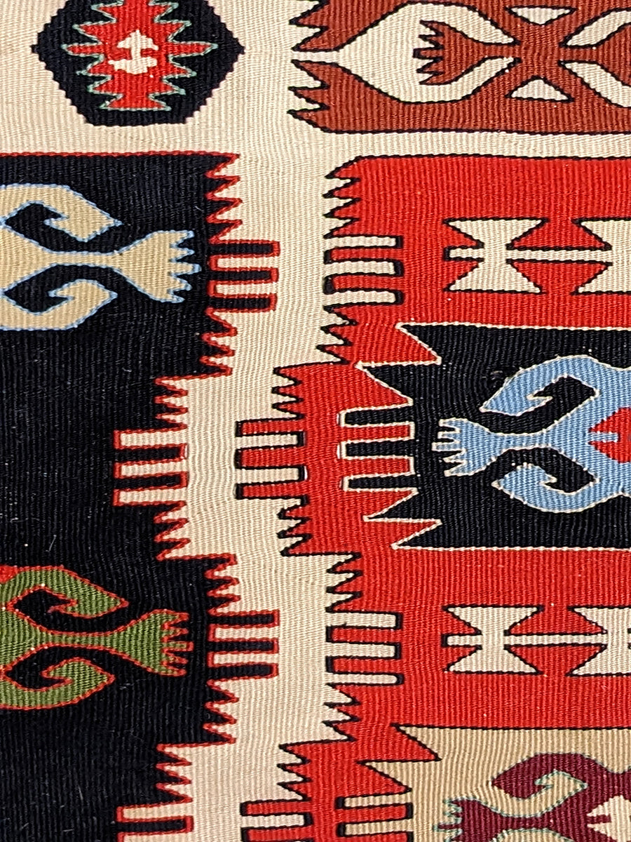 Turkish Kilim Vintage Cushion Cover - 40 x 40 cm - Handmade