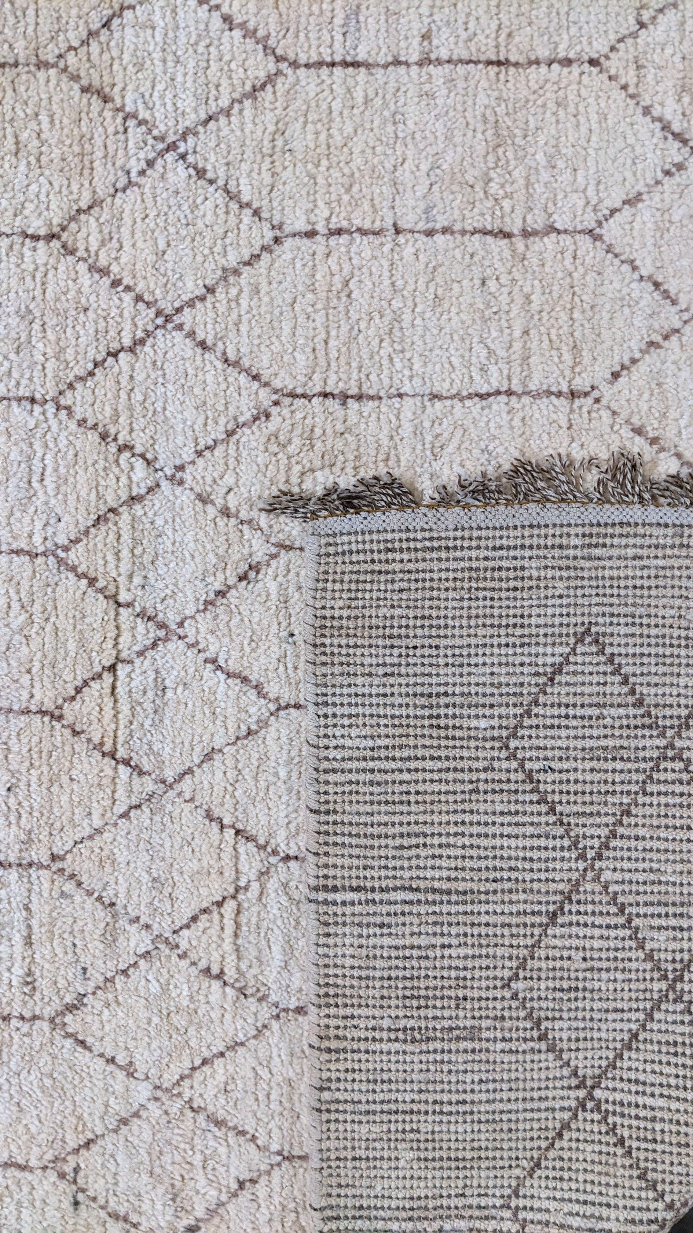 Bazm Hand Knotted Rug - 278 x 189 cm - Handmade