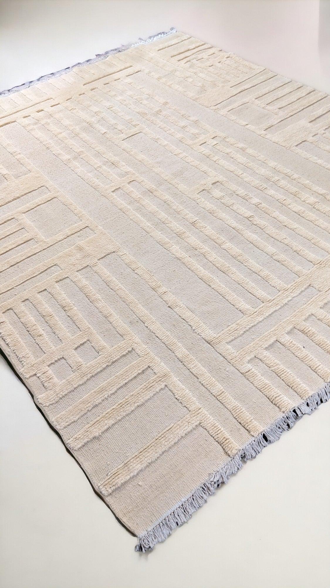 Veluxia Hand Knotted Rug - 278 x 250 cm - Handmade