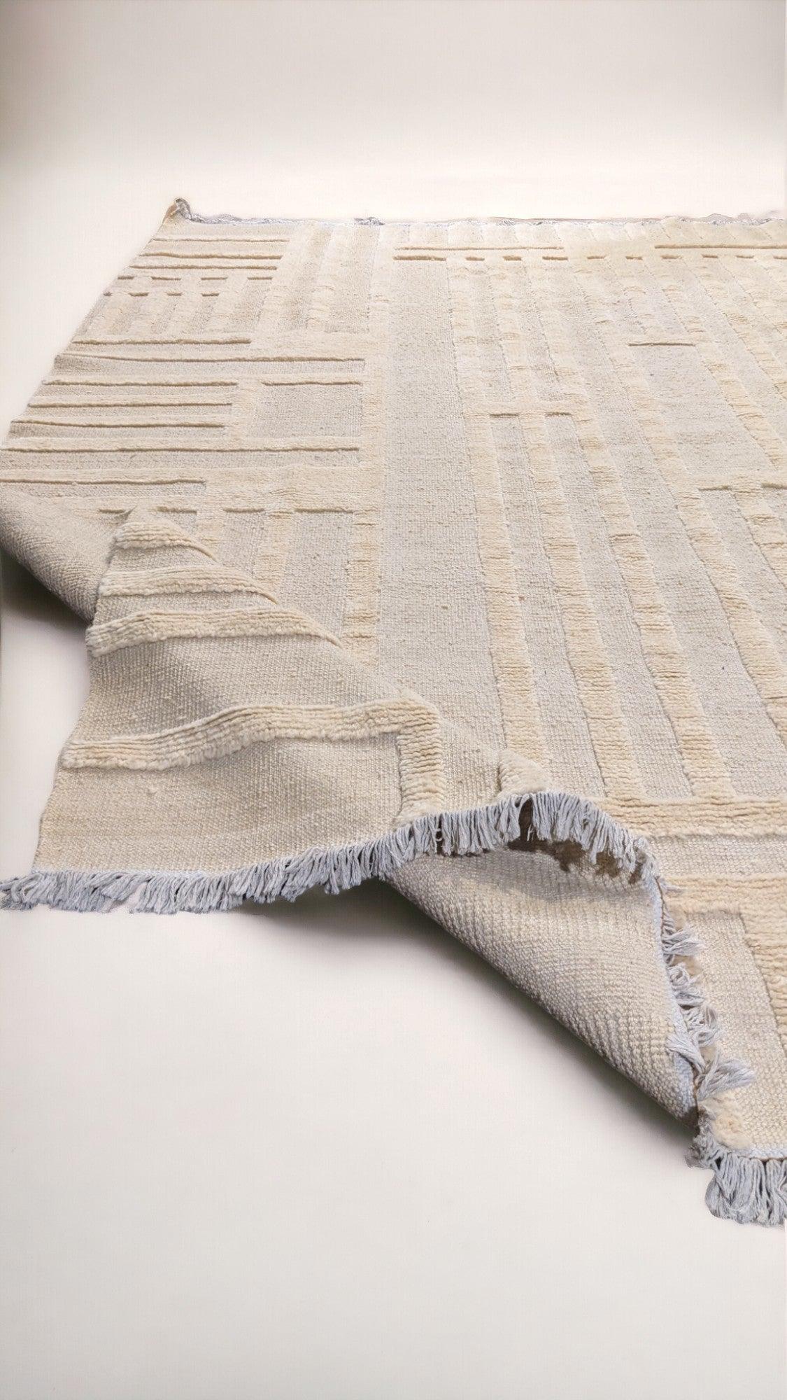 Veluxia Hand Knotted Rug - 278 x 250 cm - Handmade