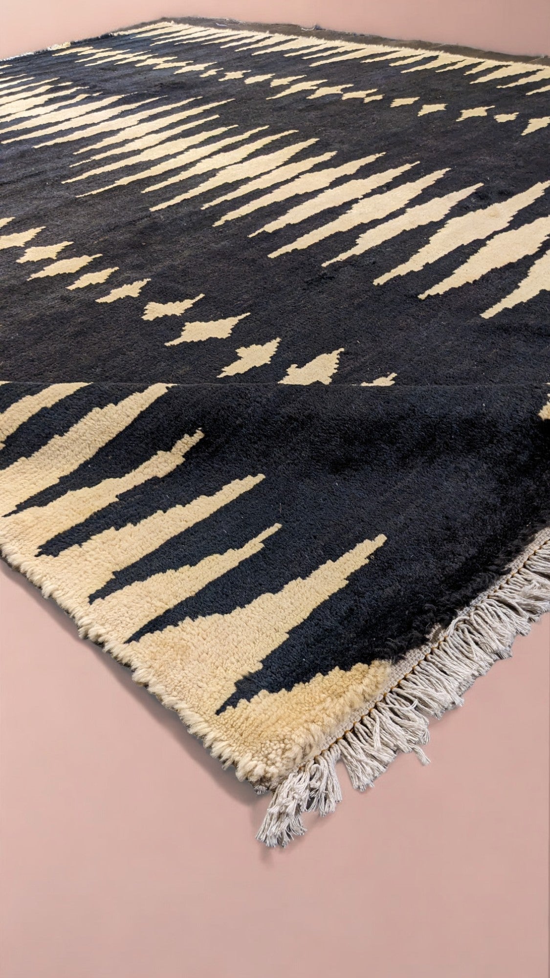 Himba Hand Knotted Rug - 278 x 253 cm - Handmade