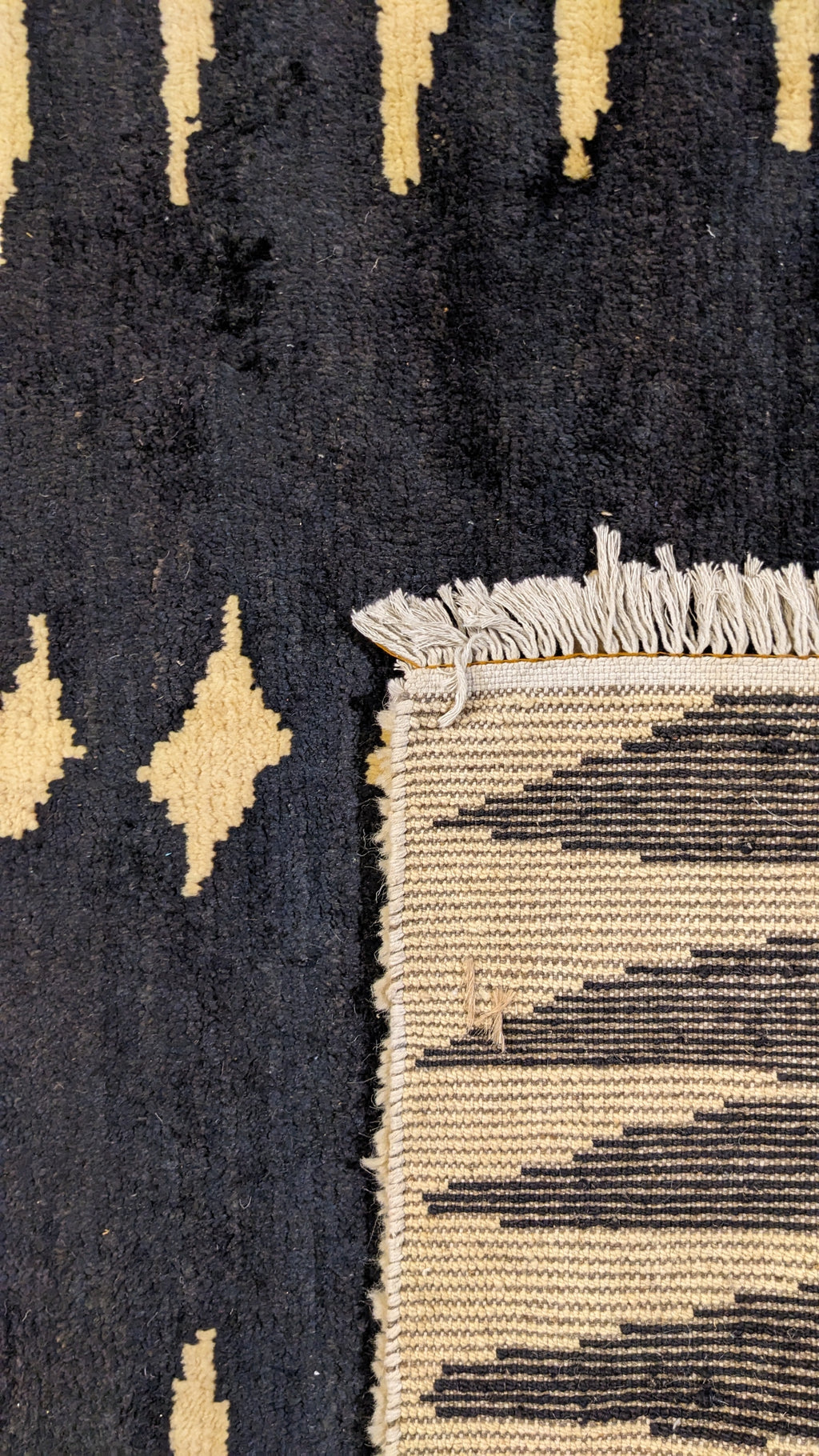 Himba Hand Knotted Rug - 278 x 253 cm - Handmade