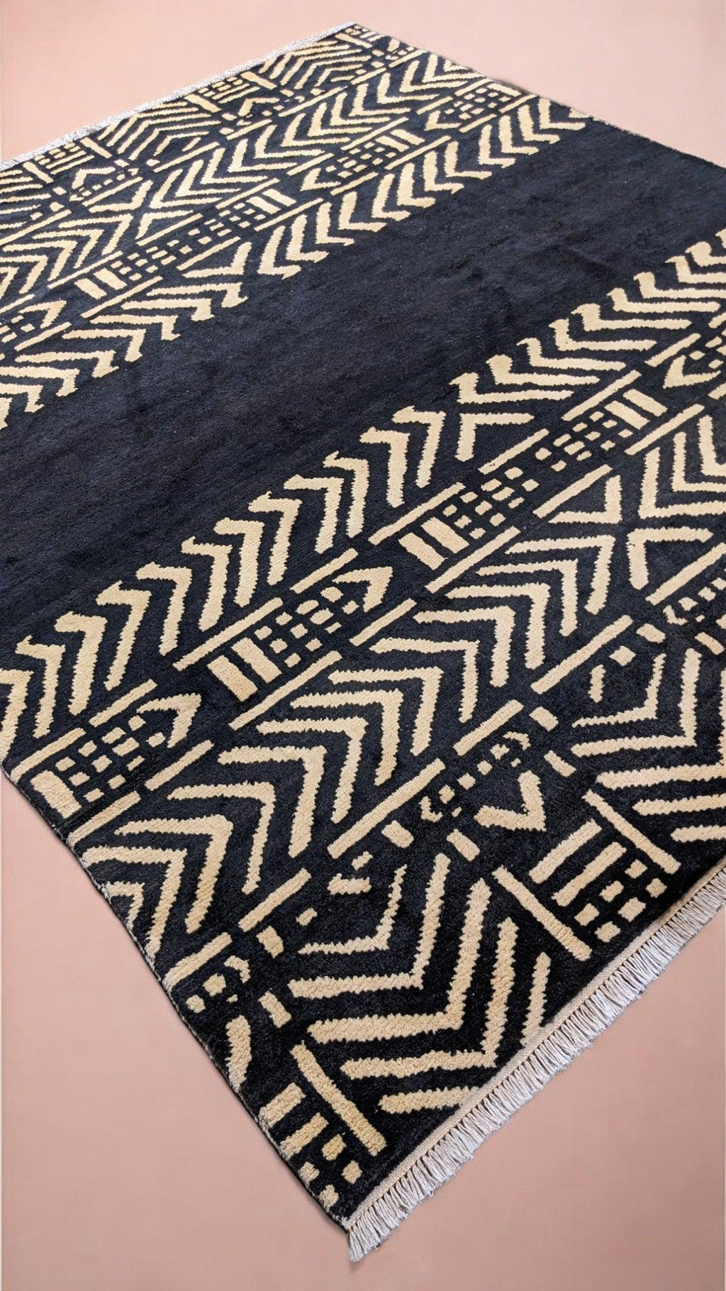 Dinka Hand Knotted Rug - 278 x 253 cm - Handmade