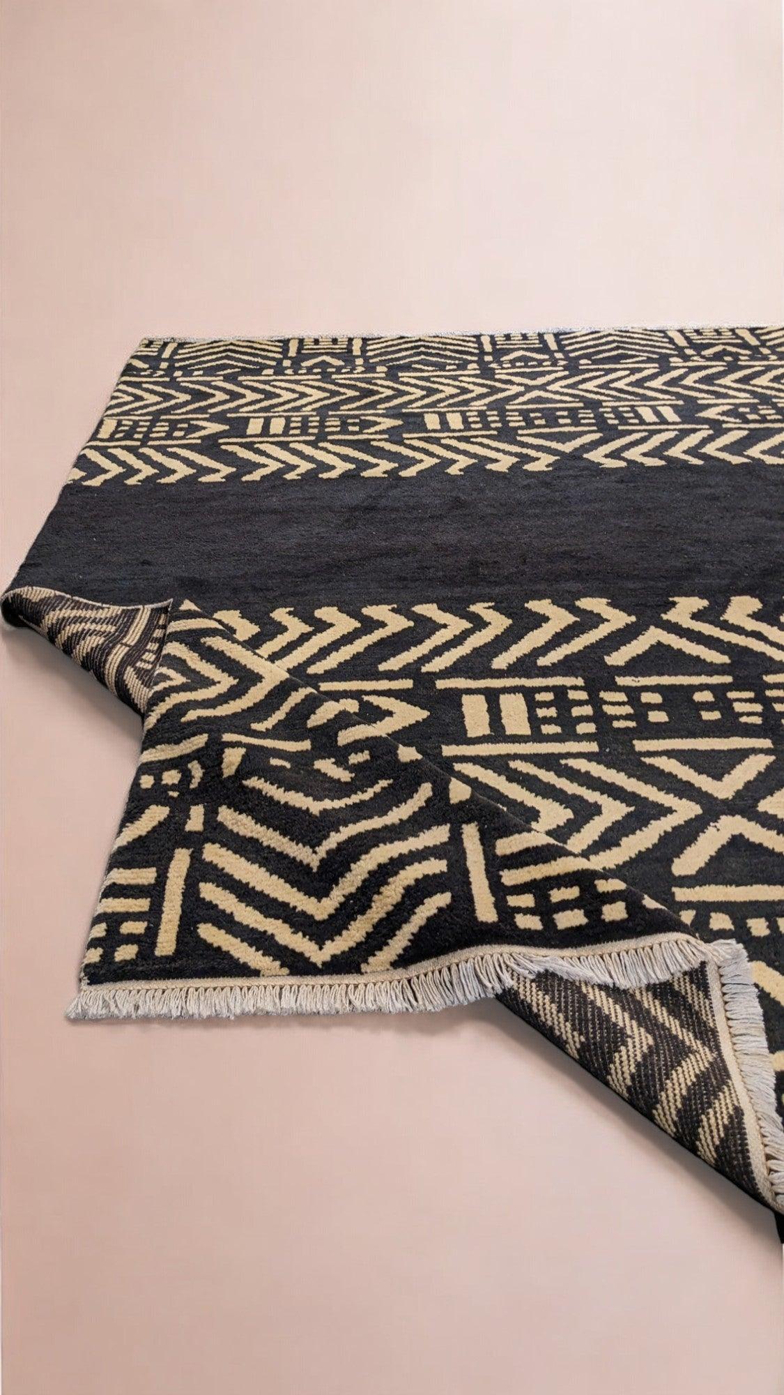 Dinka Hand Knotted Rug - 278 x 253 cm - Handmade