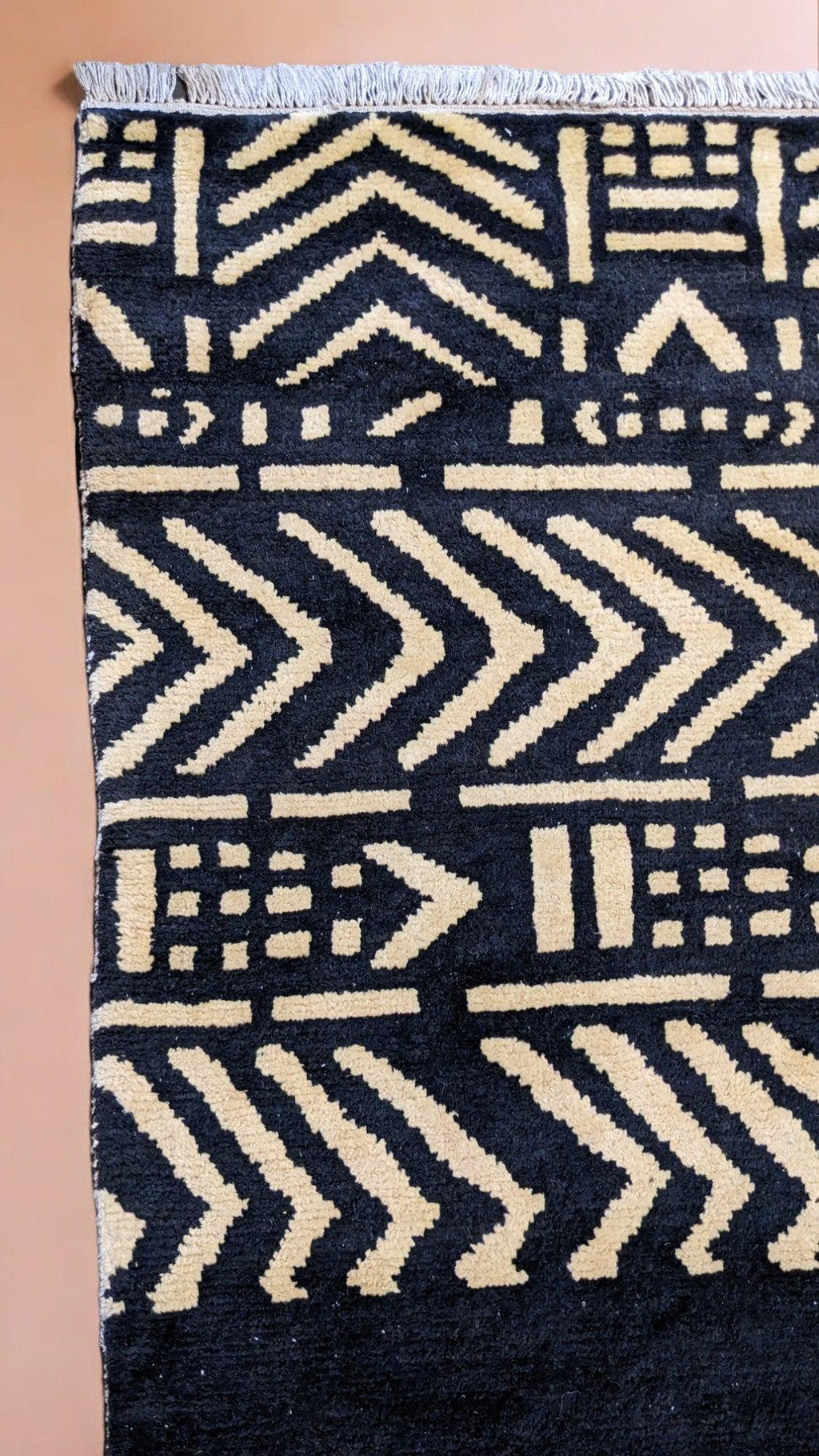 Dinka Hand Knotted Rug - 278 x 253 cm - Handmade