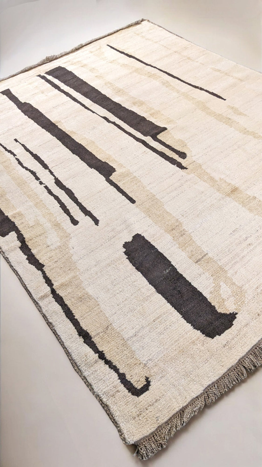 Jynx Hand Knotted Rug - 302 x 244 cm - Handmade