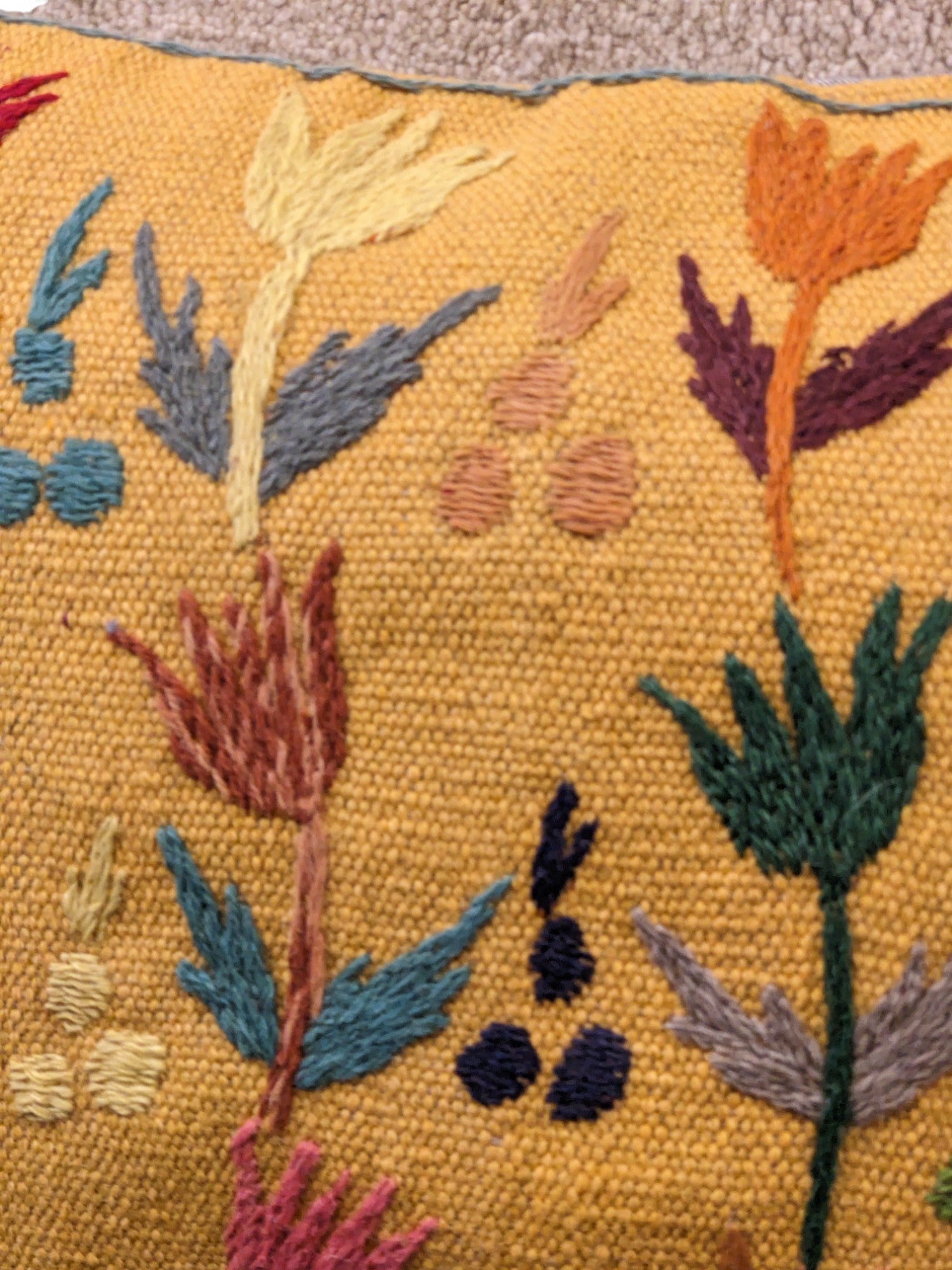 Suzani Hand Embroidered Cushion Cover - 45 x 45 cm - Handmade