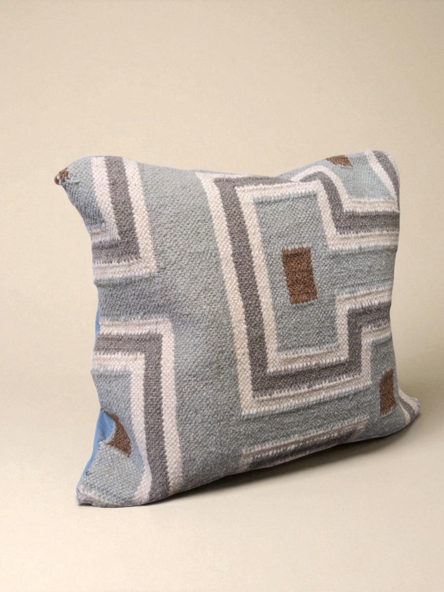 Turkish Kilim Vintage Cushion Cover - 40 x 40 cm - Handmade
