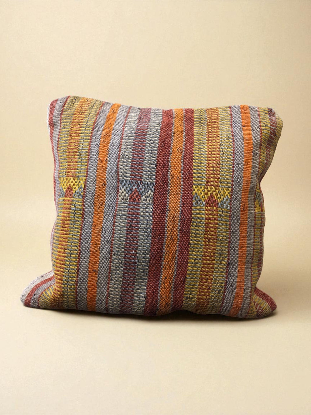 Turkish Kilim Vintage Cushion Cover - 40 x 40 cm - Handmade