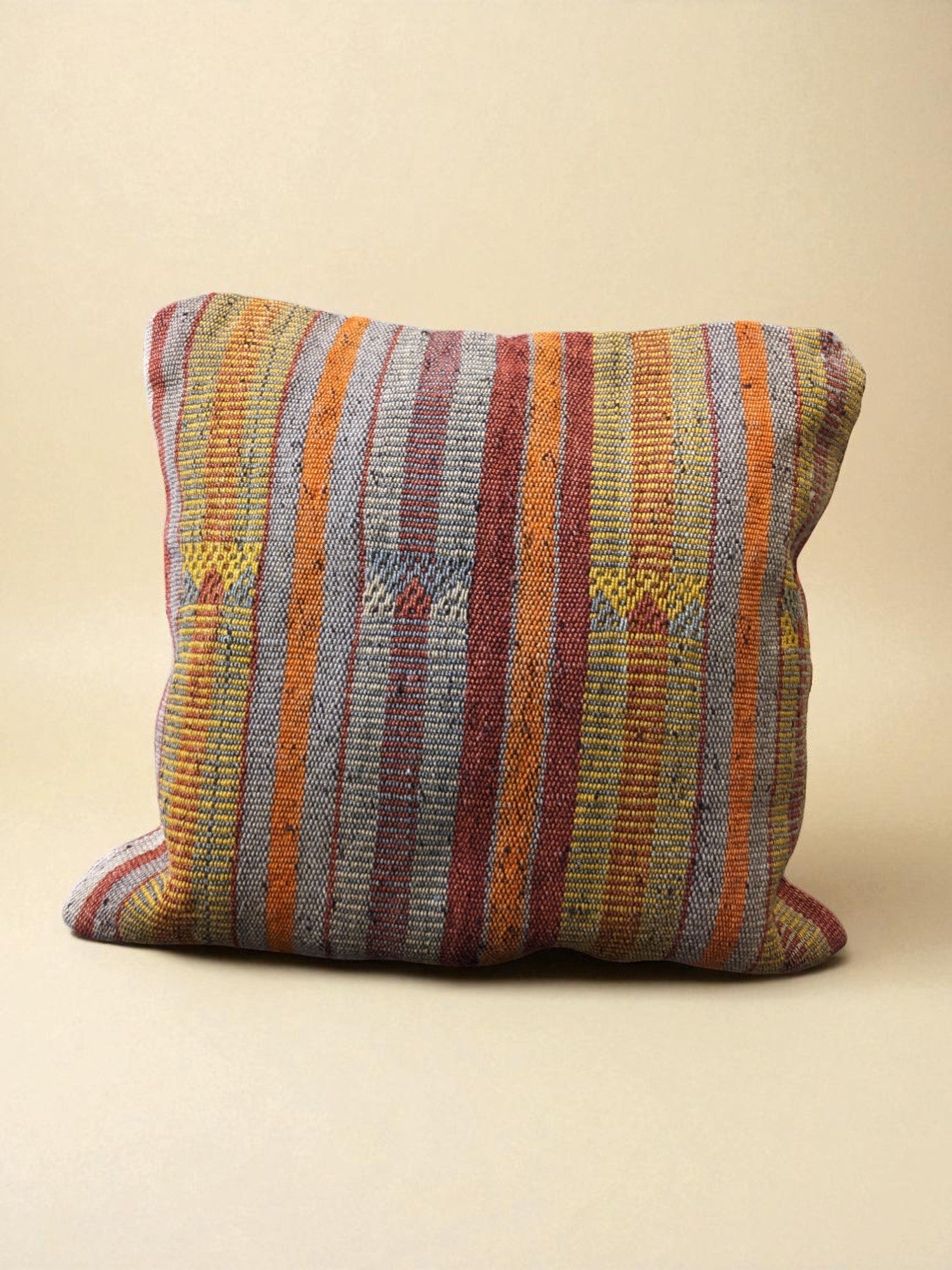 Turkish Kilim Vintage Cushion Cover - 40 x 40 cm - Handmade