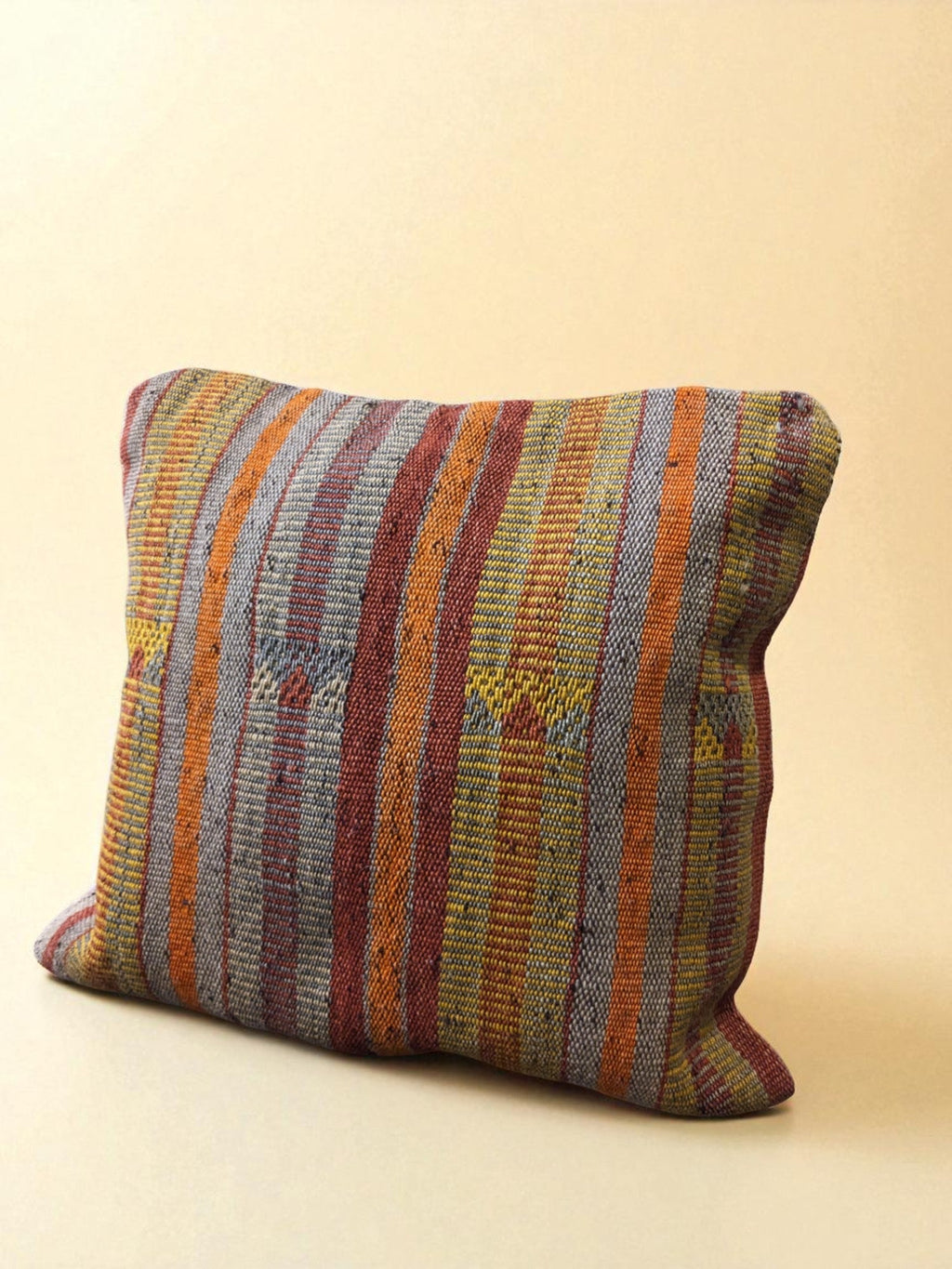 Turkish Kilim Vintage Cushion Cover - 40 x 40 cm - Handmade