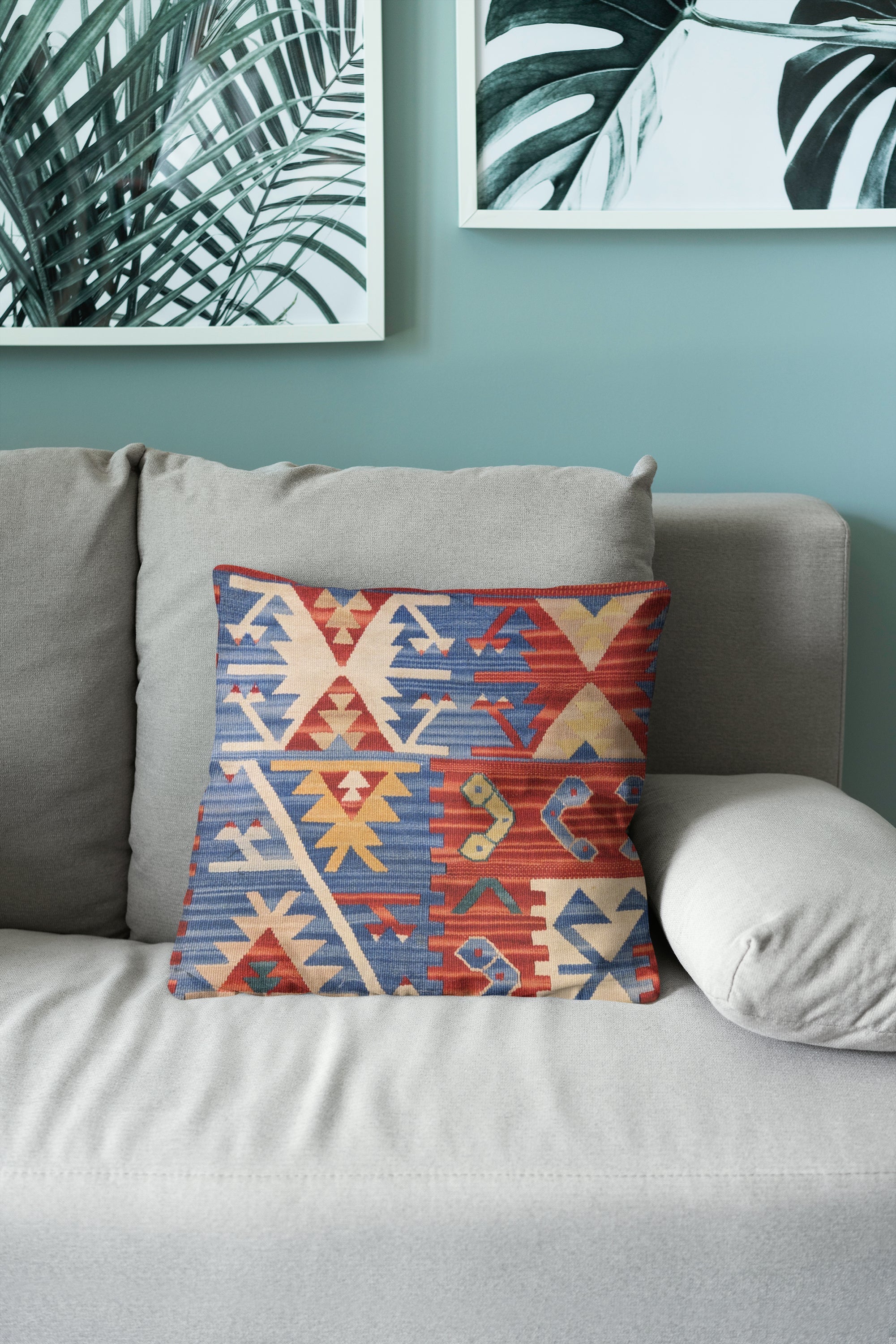 Turkish Kilim Vintage Cushion Cover - 40 x 40 cm - Handmade