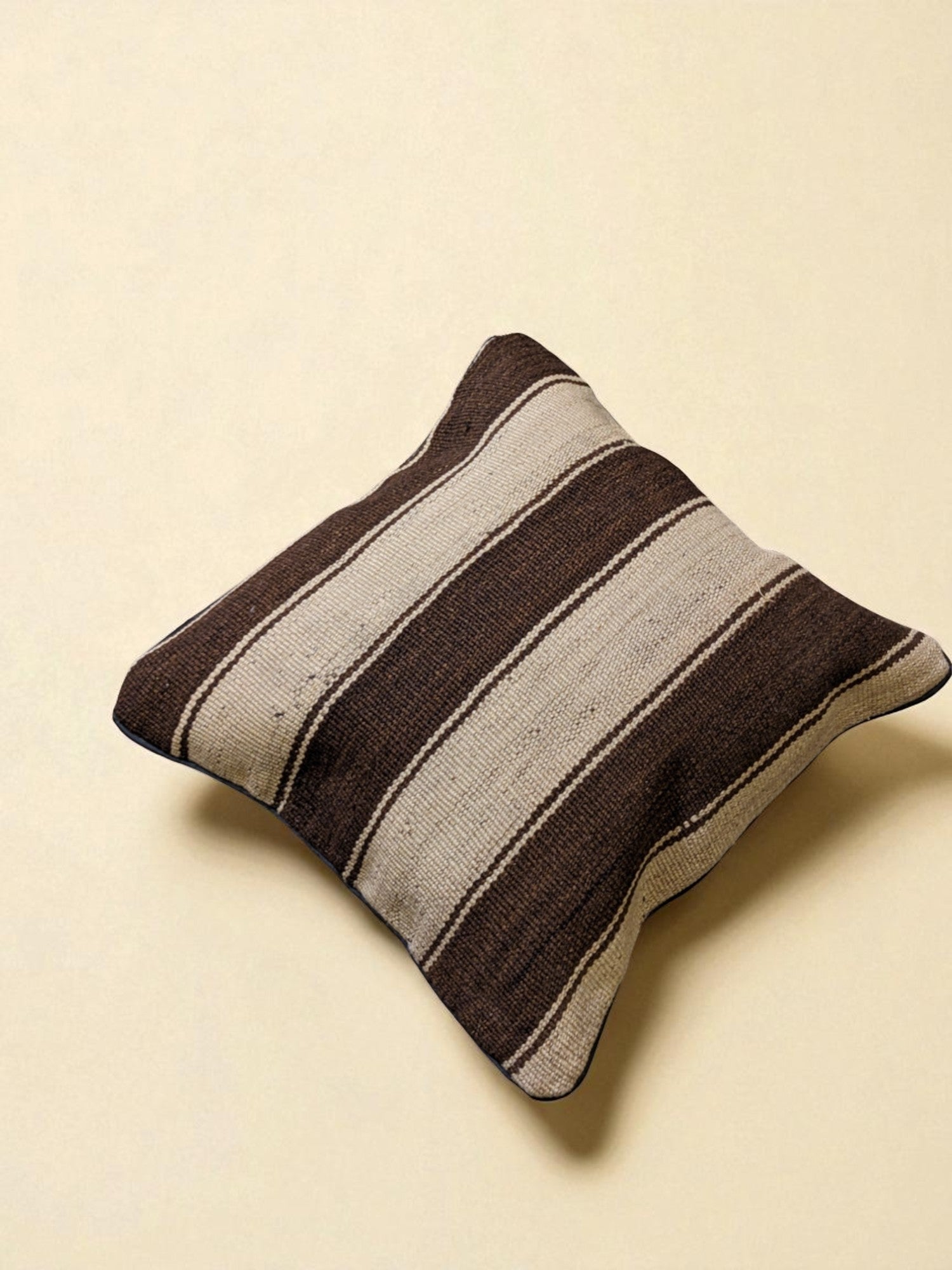 Turkish Kilim Vintage Cushion Cover - 40 x 40 cm - Handmade