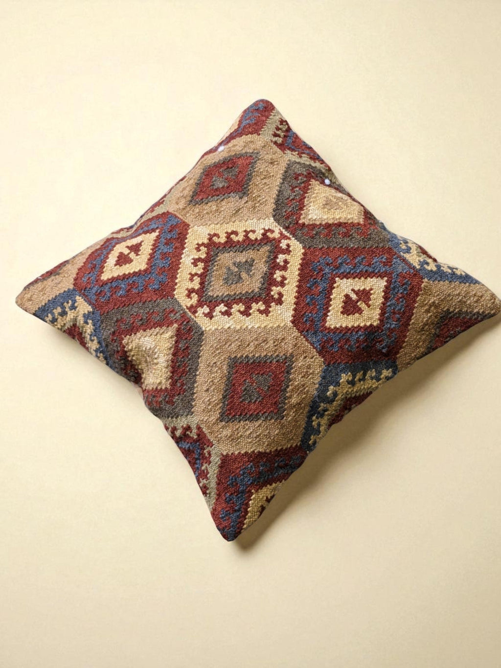 Turkish Kilim Vintage Cushion Cover - 40 x 40 cm - Handmade