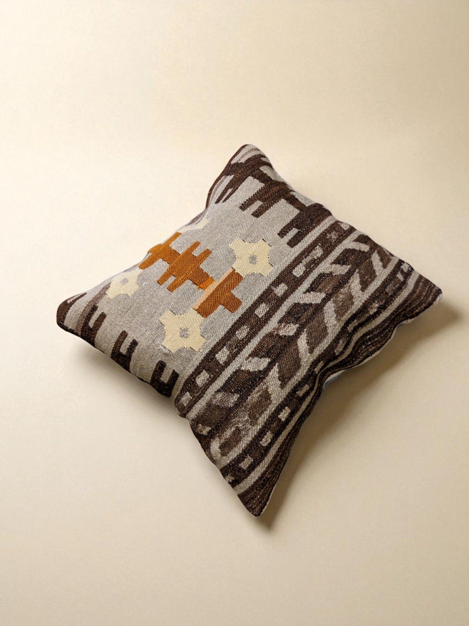 Turkish Kilim Vintage Cushion Cover - 40 x 40 cm - Handmade