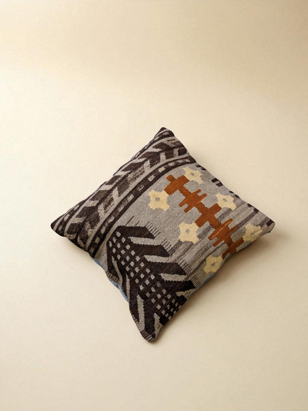 Turkish Kilim Vintage Cushion Cover - 40 x 40 cm - Handmade