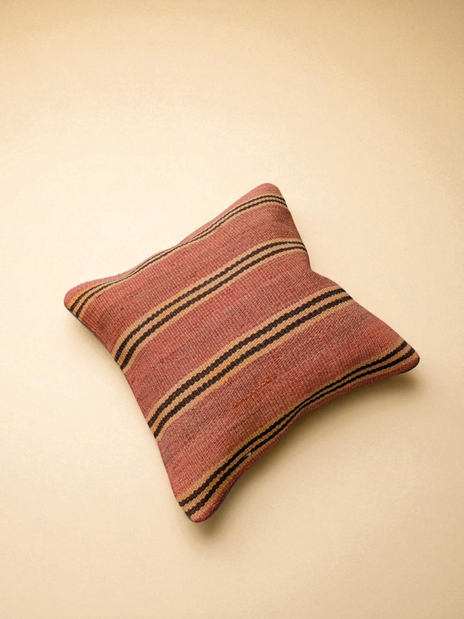 Turkish Kilim Vintage Cushion Cover - 40 x 40 cm - Handmade