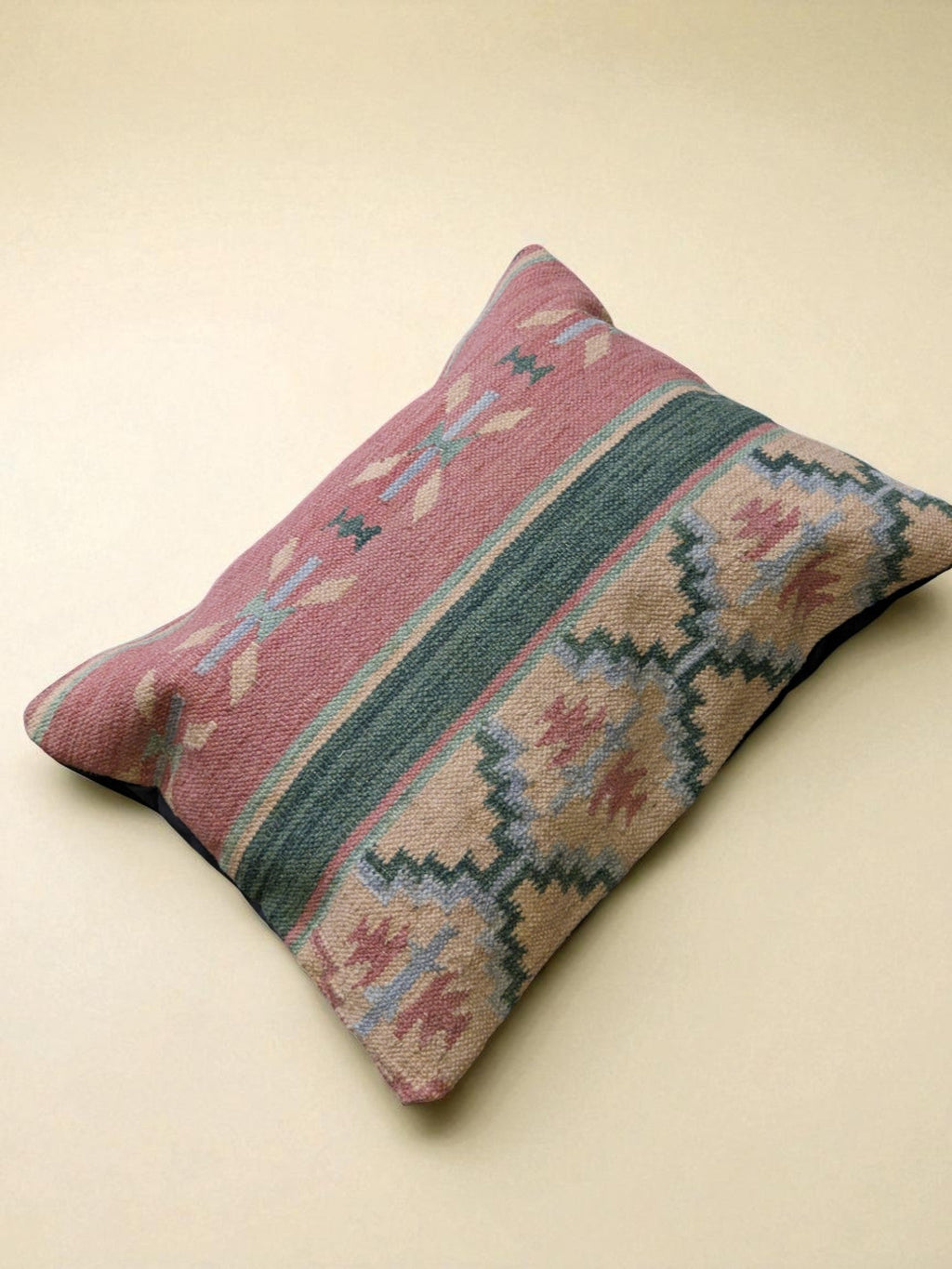 Turkish Kilim Vintage Cushion Cover - 58 x 40 cm - Handmade