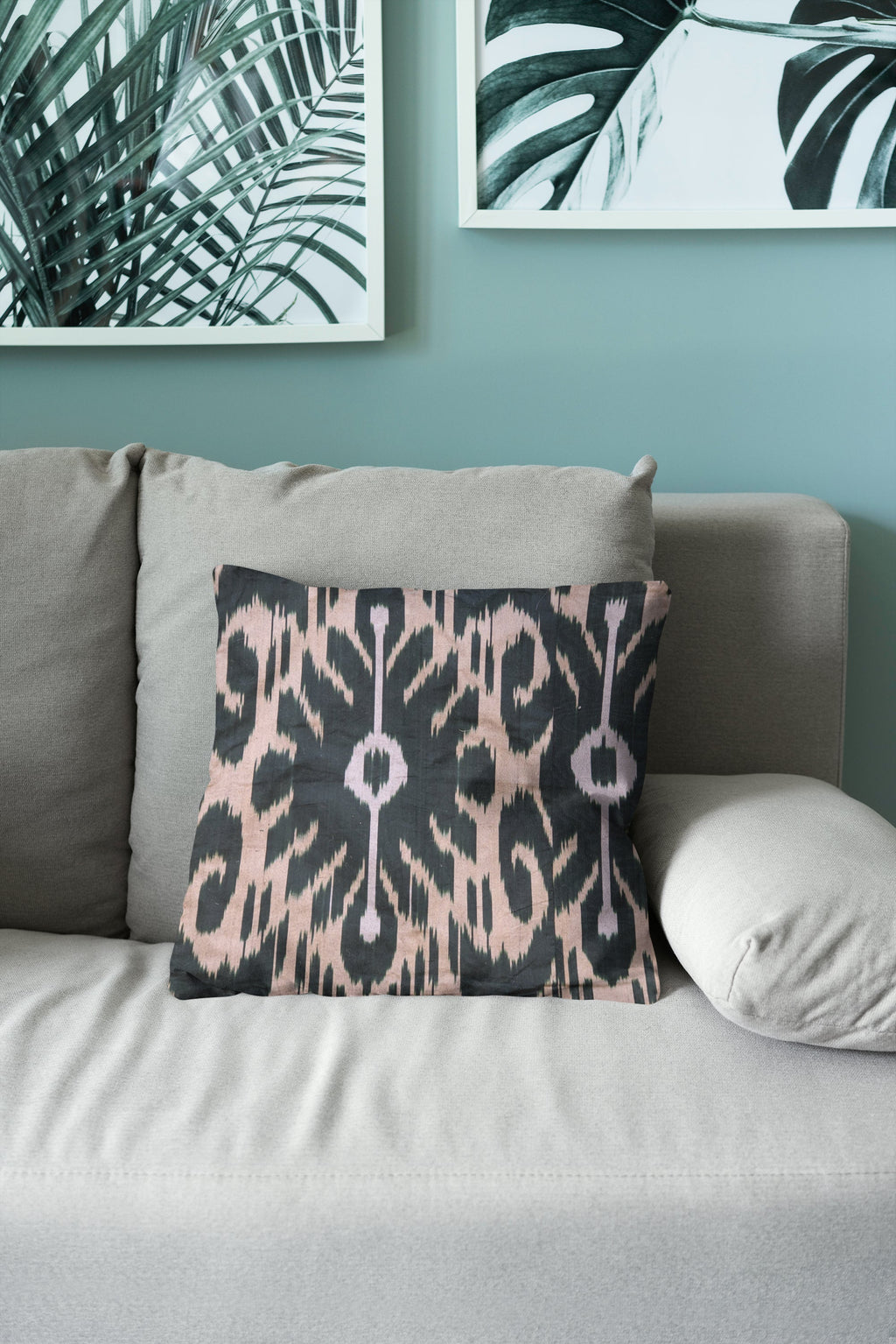 Ikat Cushion Cover - 45 x 45 cm - Handmade