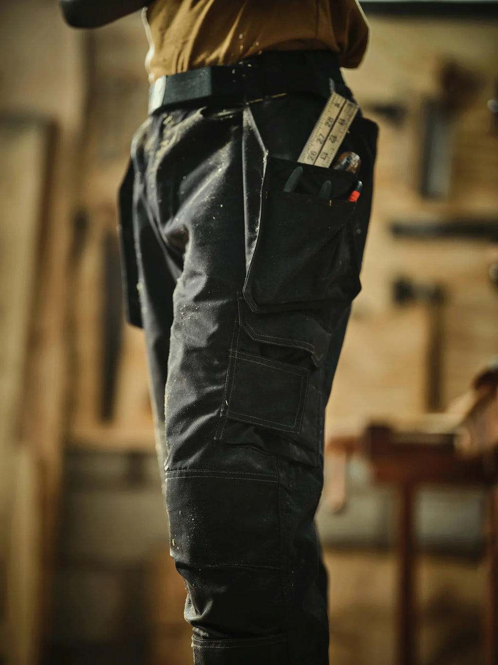 Regatta TRJ335 Hardwear Holster Pocket Kneepad Work Trousers Black 38" Waist 31" Leg - Bobobiy