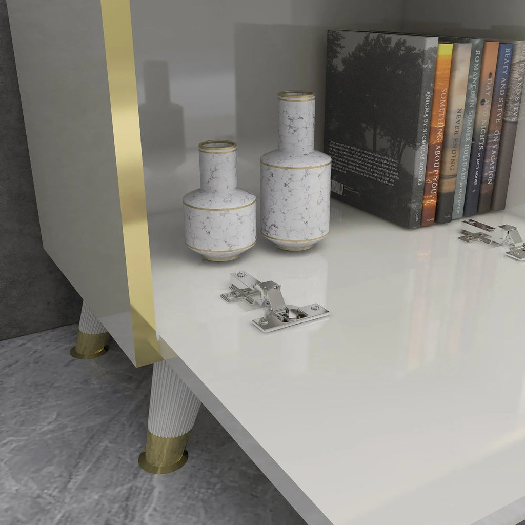 TV Stand and Media Console with Cabinets Romens 150 cm Wide - Bobobiy