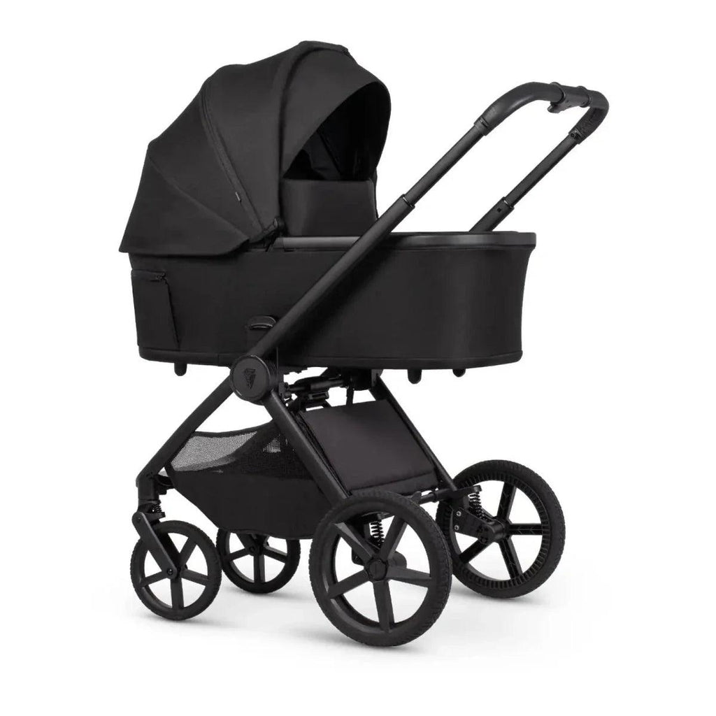 Black stroller seat unit with canopy and padded footrest