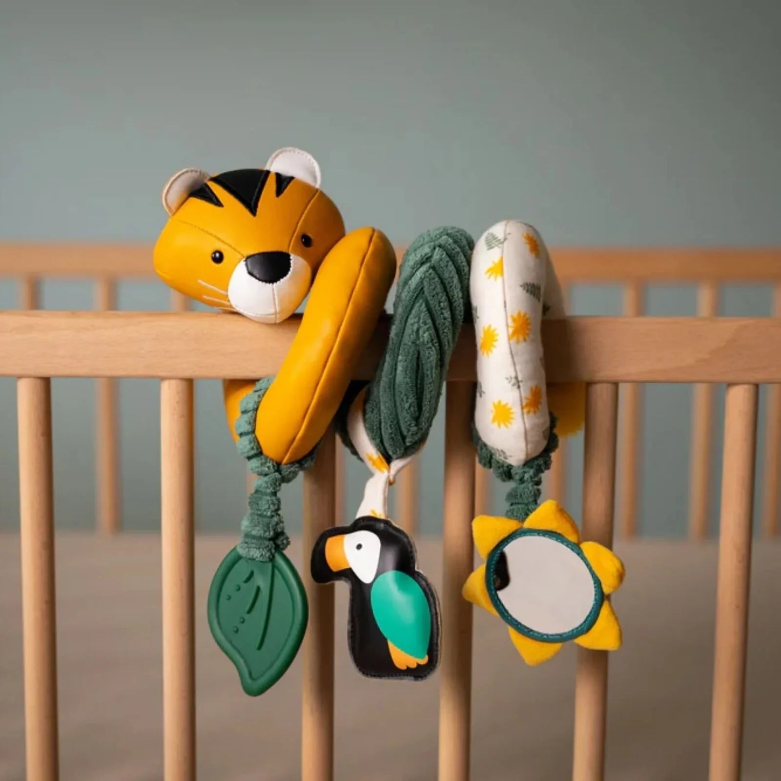 Little Big Friends Activity Spiral - Jungle