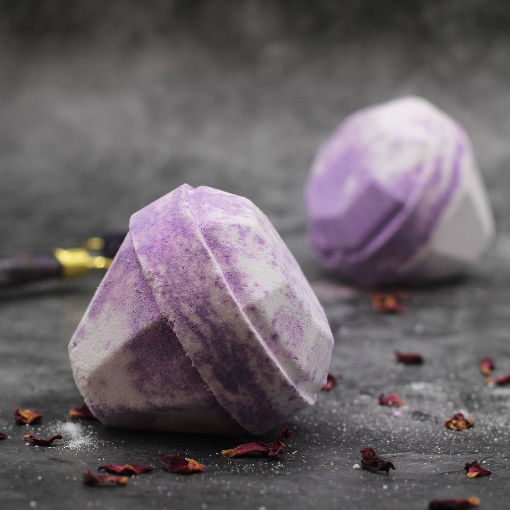 The Delhi Sapphire Bath Gem