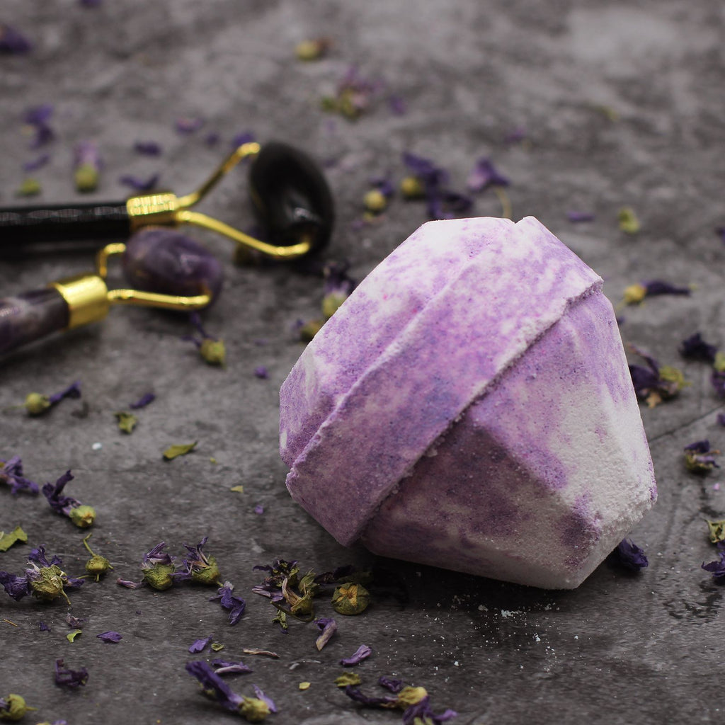 The Delhi Sapphire Bath Gem