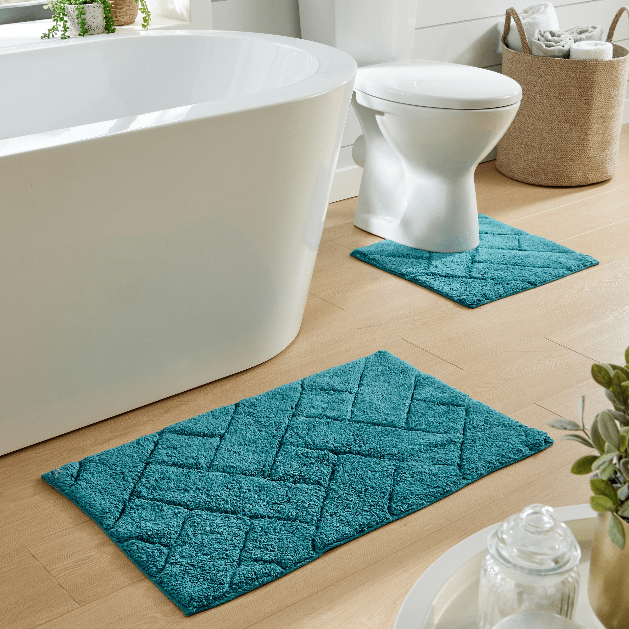 Bali Bath Mat & Pedestal Set Luxurious Super Absorbent Extra-Soft Cotton Mats for Bathroom Comfort and Style in Multiple Colours