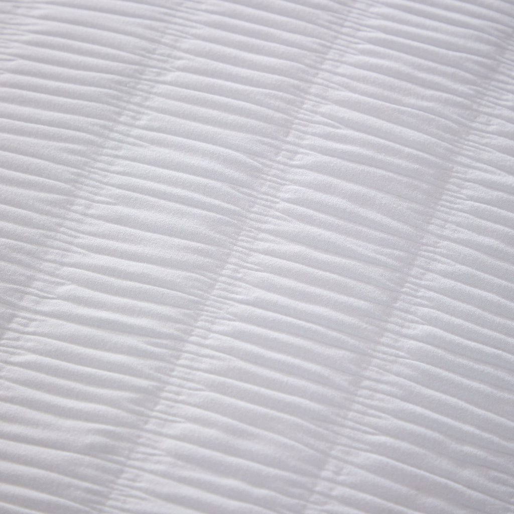 Belgravia White Microfibre Duvet Cover Set with Pillowcases Soft Easy Care Modern Quilt Bedding Bed Linen Set