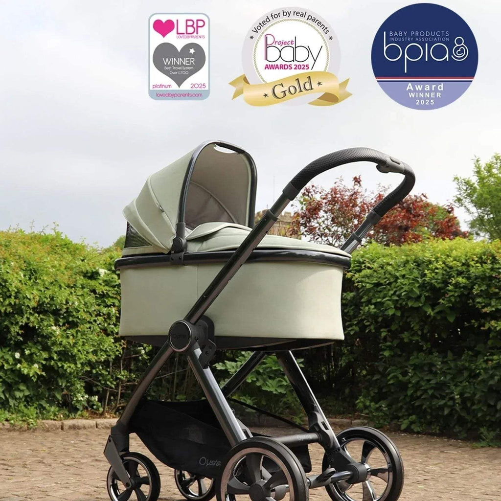 Buttermilk stroller with carrycot and canopy, black frame and wheels