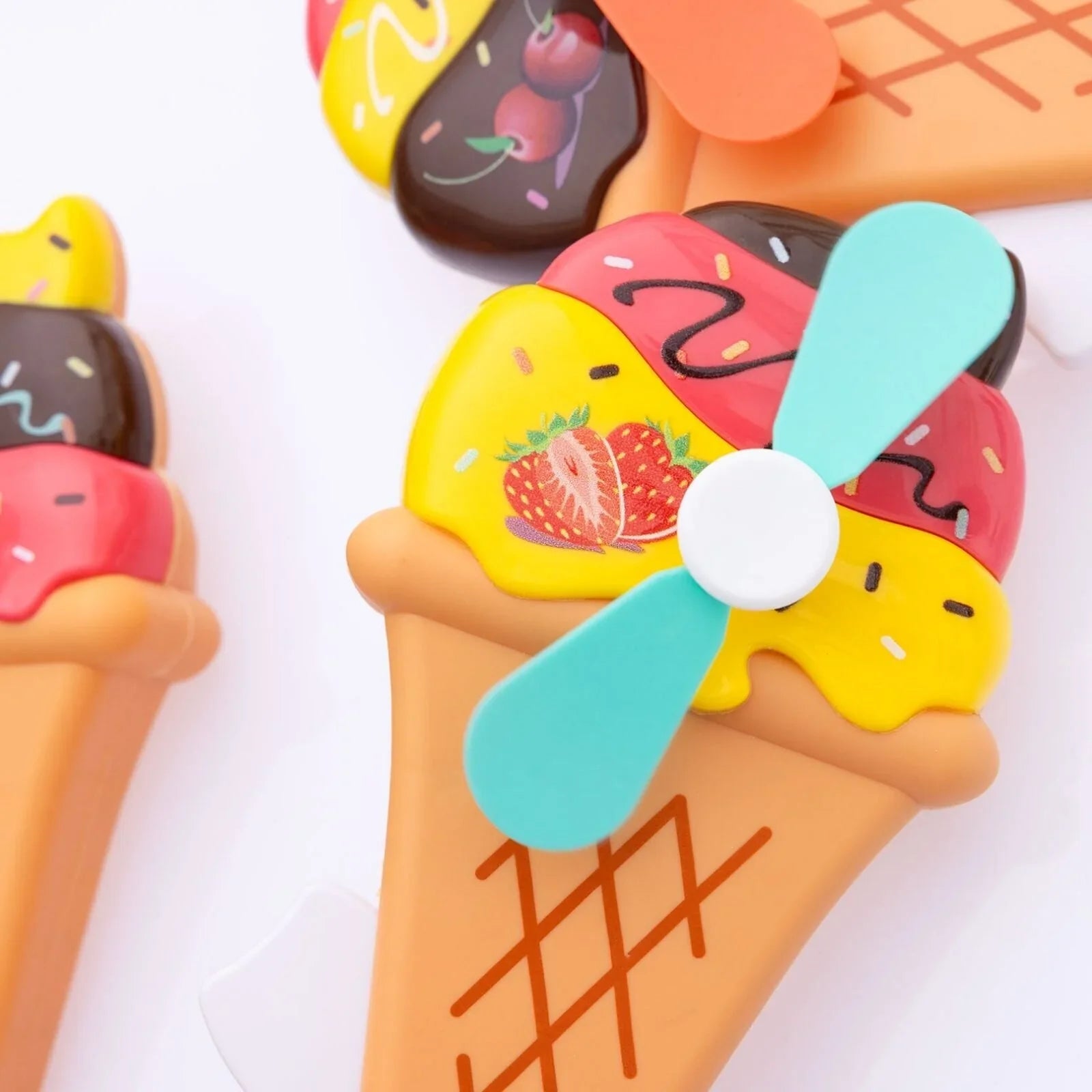 HZTB Ice Cream Big Hand Fan Assorted
