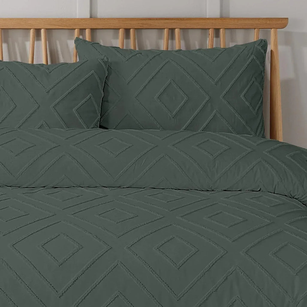 como-tufted-duvet-cover-set-with-pillowcases-grey-natural-white-elegant-easy-care-bedding-single-double-king-sizes-by-olivia-rocco-duvet-cover-976337873 - Bobobiy