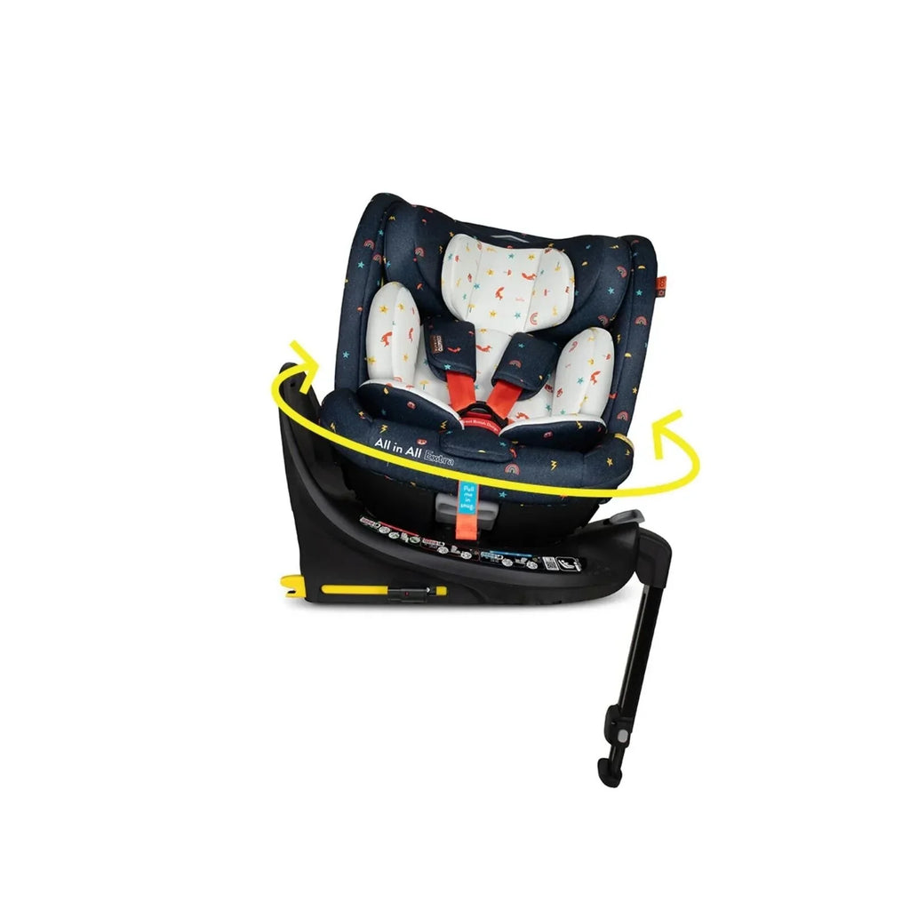 Navy doodle-pattern i-Size car seat with recline position padding and 5-point harness