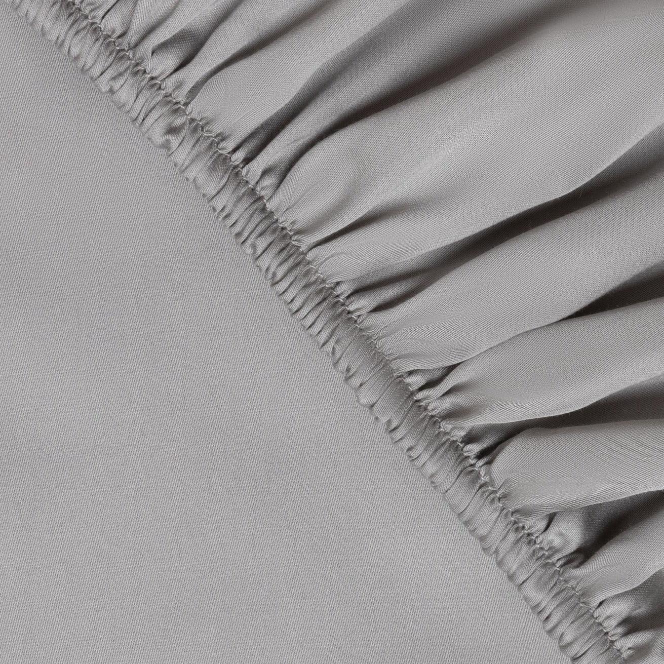 ethical-bedding-silk-bed-sheets-pillowcases-57_8df454fc-3163-4cad-aba5-66b8a136f672 - Bobobiy