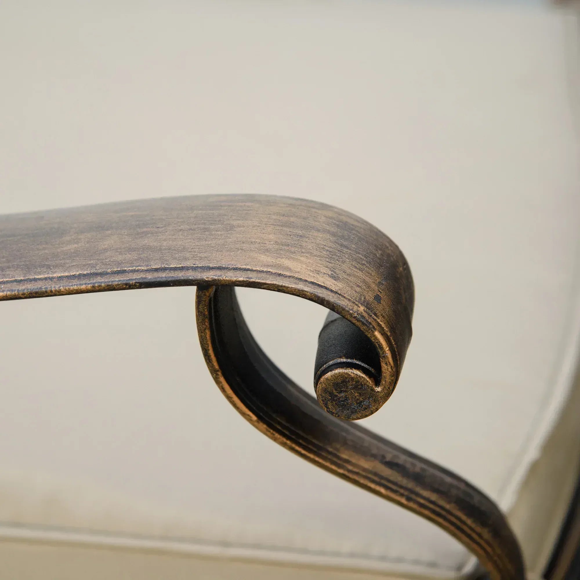 4 Seater Outdoor Dining Set Antique Cast Aluminium Garden Furniture Set with Cushions Round Dining Table with Parasol Hole, Bronze - Bobobiy