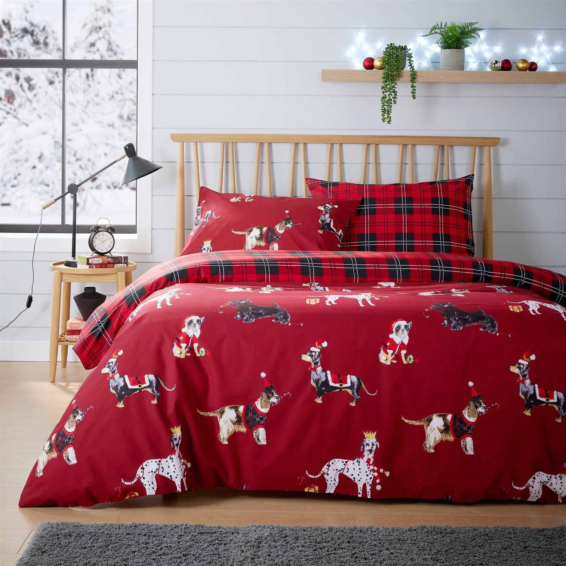Festive Christmas Dogs Reversible Duvet Cover Set Cotton Rich OEKO-TEX Certified Bedding in Single Double King Sizes