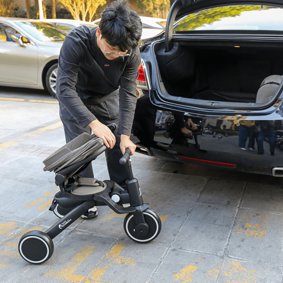 Foryourlittleone Xplor Ultimate 6 in 1 Foldable Trike - Jet Black (10m-4y)