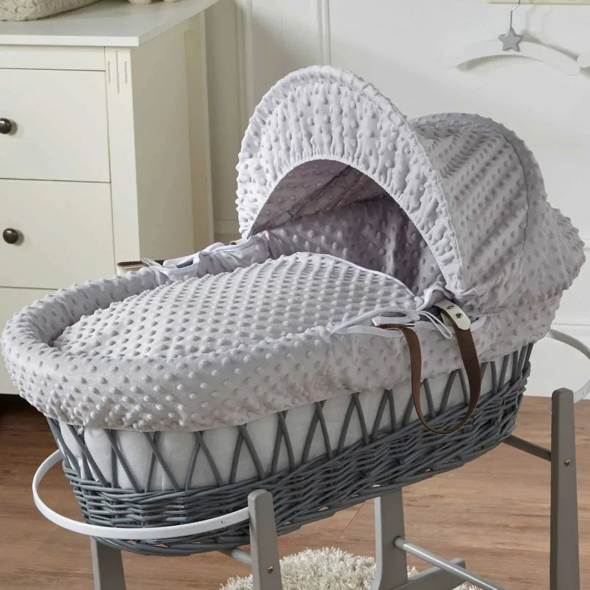 grey-dimple-grey-wicker-baby-moses-basket-with-stand-259287 - Bobobiy