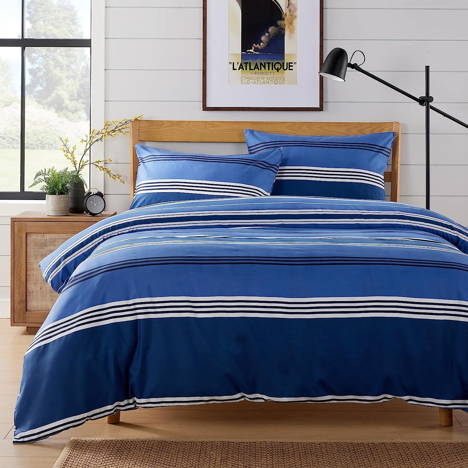 Harlow Stripes Blue Duvet Cover Set with Pillowcases Breathable Polyester Button Closure Bedding Available in Single Double and King Sizes