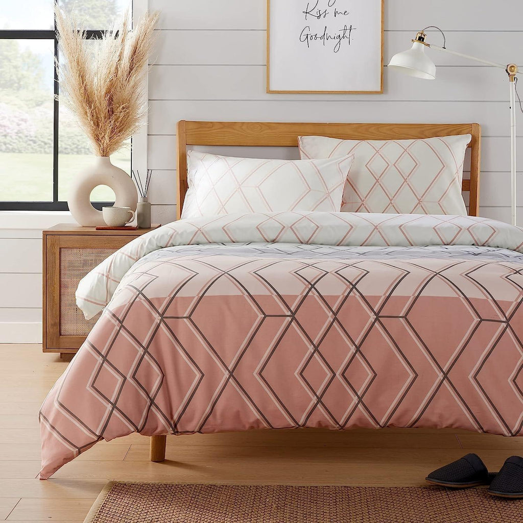 havanna-geo-reversible-luxury-cotton-blend-duvet-cover-set-with-pillowcases-in-pink-and-teal-single-double-king-by-olivia-rocco-single-pink-duvet-cover-918373555 - Bobobiy