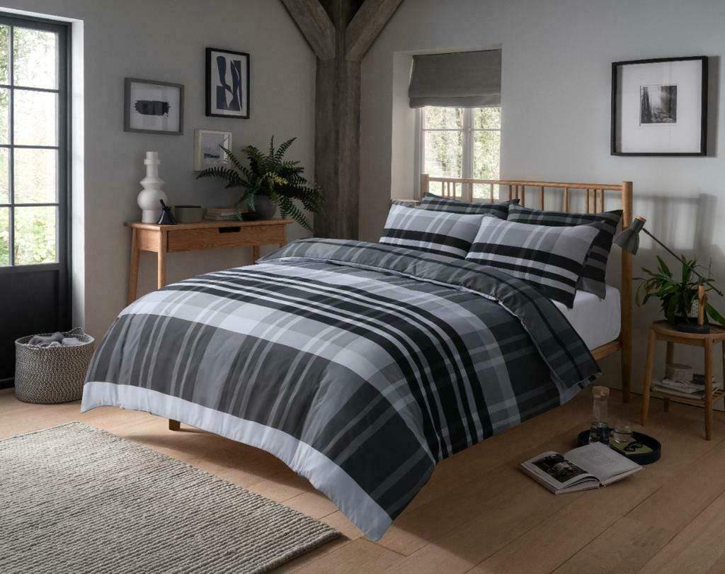Hudson Luxurious Cotton Rich Duvet Set with Reversible Check Design and Vibrant Colours in Single Double and King Sizes for Modern Bedroom Decor
