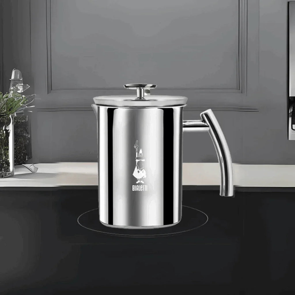 Bialetti Manual Milk Frother - Bobobiy