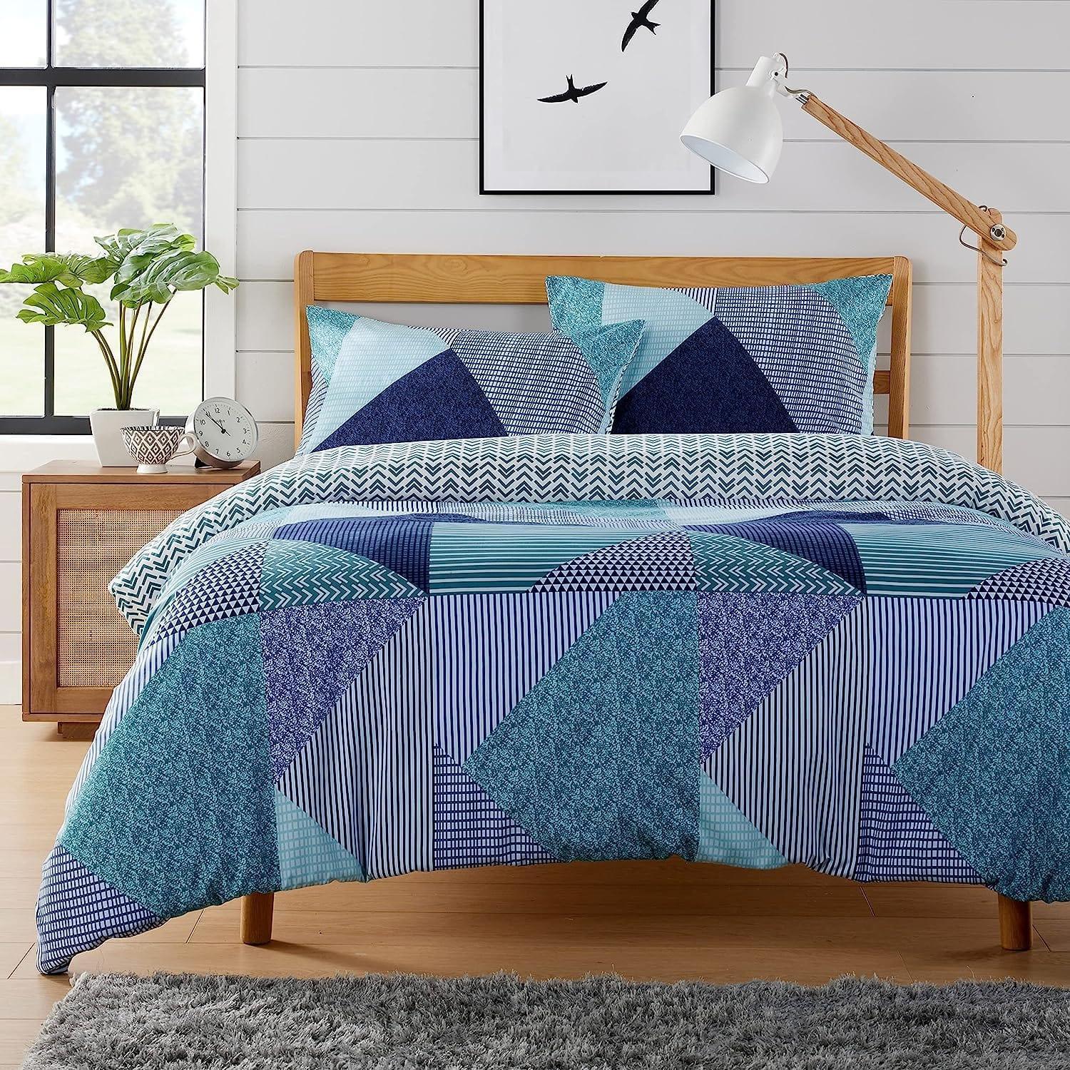jasper-teal-durable-printed-duvet-cover-set-with-button-closure-by-olivia-rocco-elegant-bedroom-decor-in-single-double-and-king-sizes-premium-polyester-single-duvet-cover-917968573 - Bobobiy