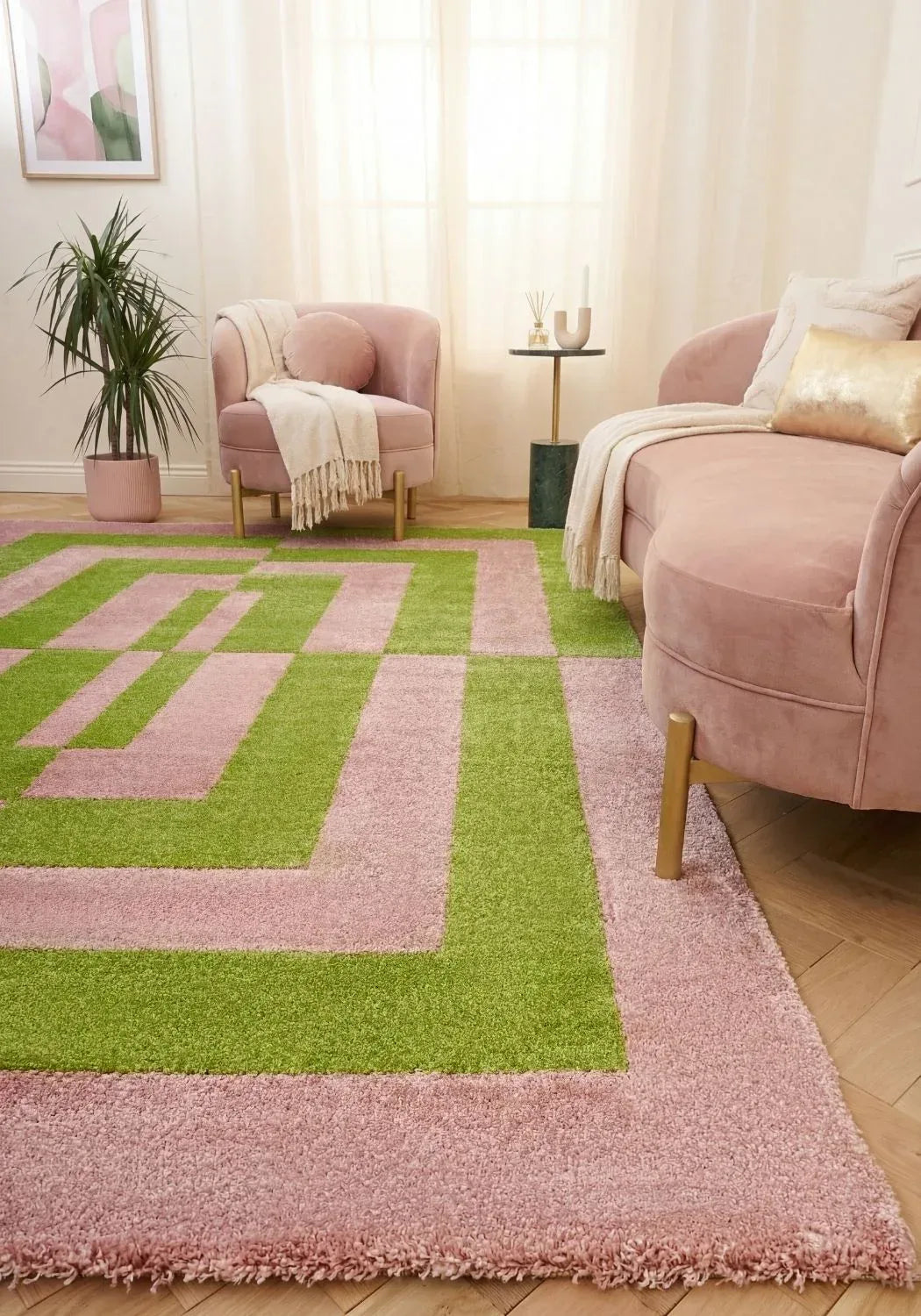 joli_geometric_green_pink_living_room - Bobobiy
