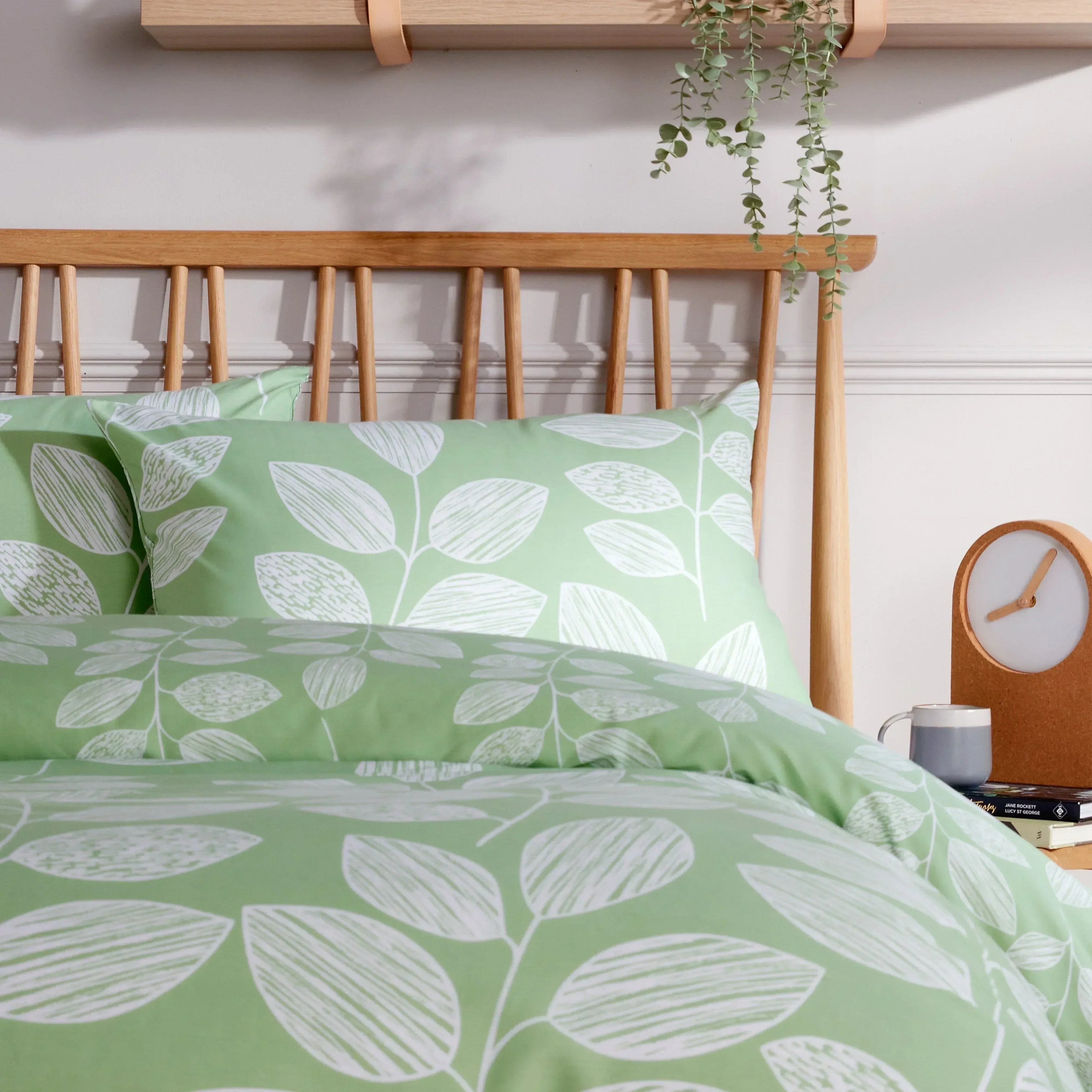 leaf-print-reversible-cotton-rich-duvet-cover-set-with-pillowcases-nature-inspired-bedding-in-black-and-gray-all-sizes-oeko-tex-certified-by-olivia-rocco-duvet-cover-990946679 - Bobobiy