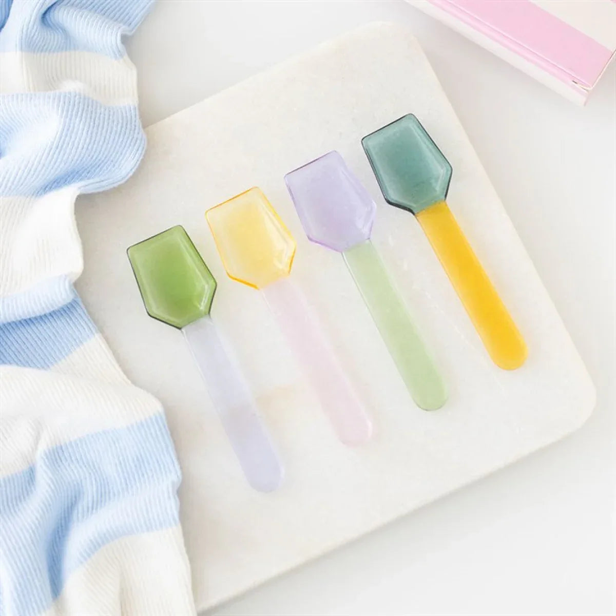 Set of 4 Pastel Glass Dessert Spoons - Bobobiy