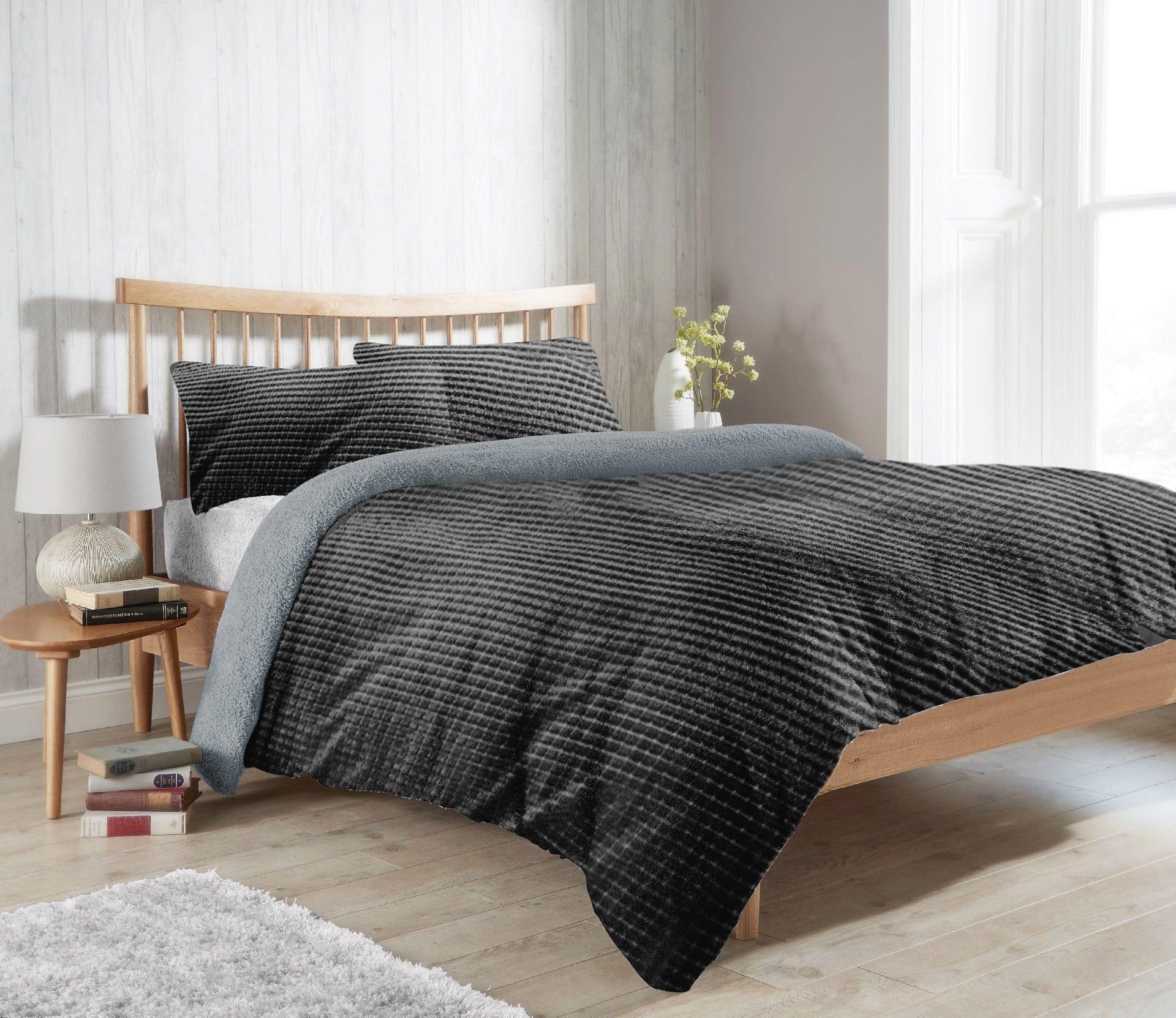 maine-check-super-soft-fluffy-fleece-duvet-cover-set-with-pillowcases-reversible-bedding-for-winter-warmth-in-black-grey-by-olivia-rocco-single-grey-duvet-cover-1090407929 - Bobobiy