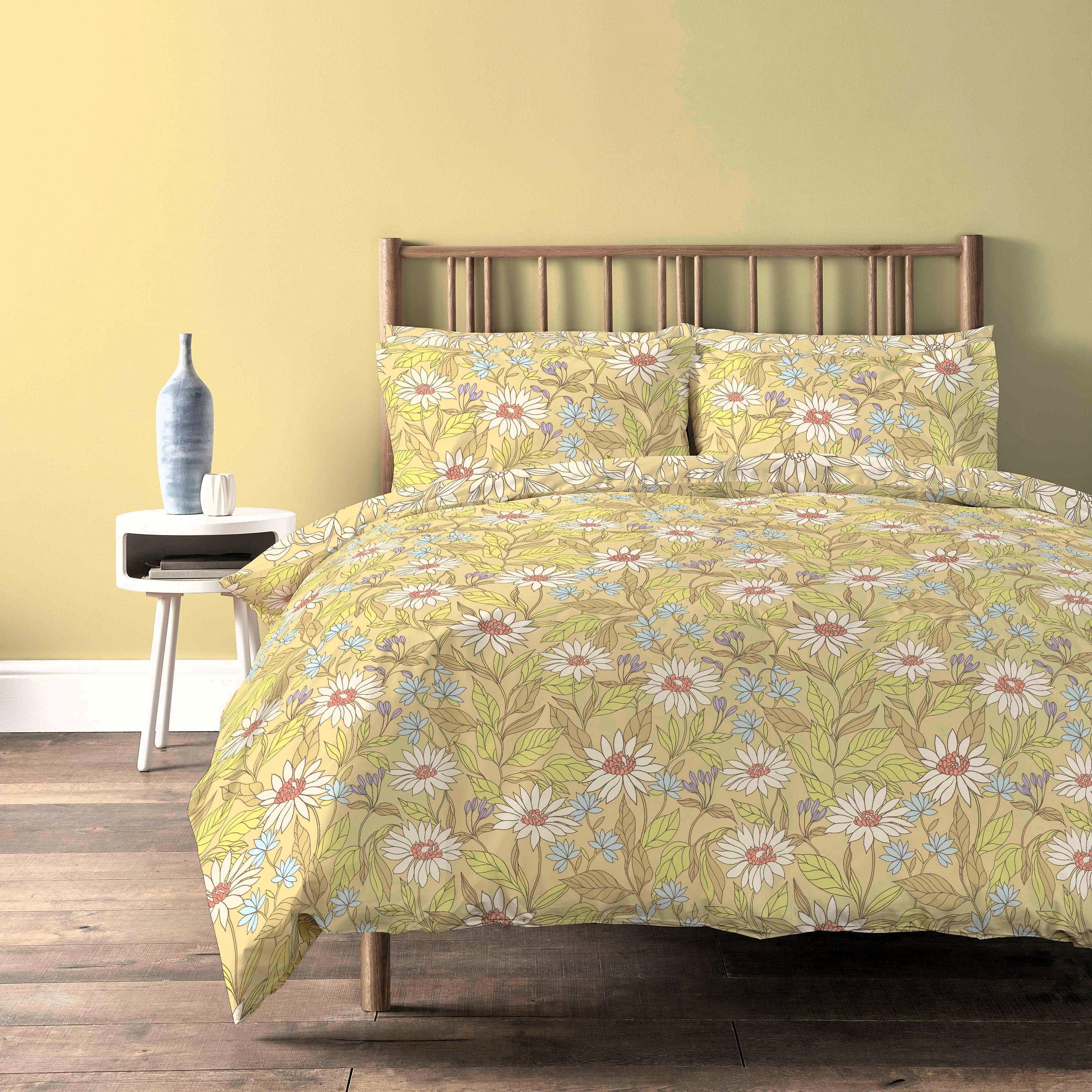 Luxury Super Soft Cotton Rich Duvet Sets Easycare Comfortable Bedding Includes Duvet Cover & Pillowcases in Single Double King Size